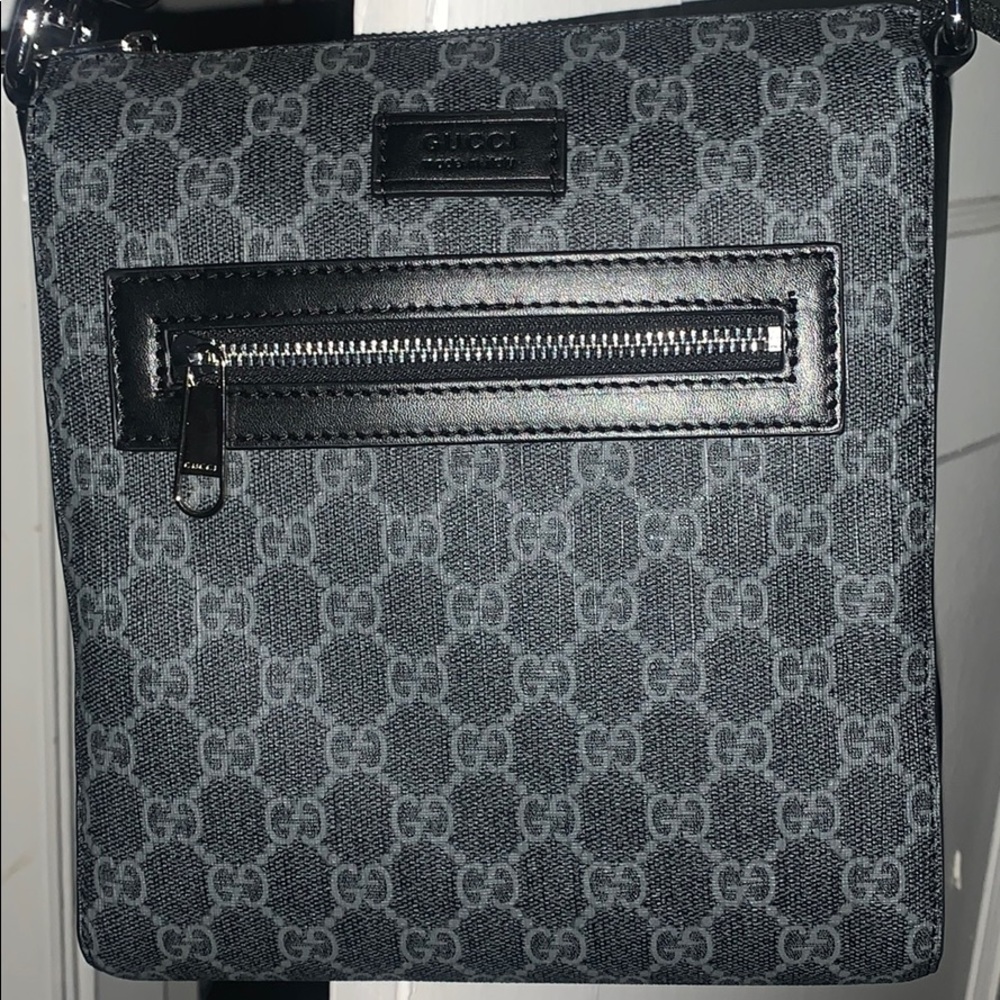 Gucci side bag